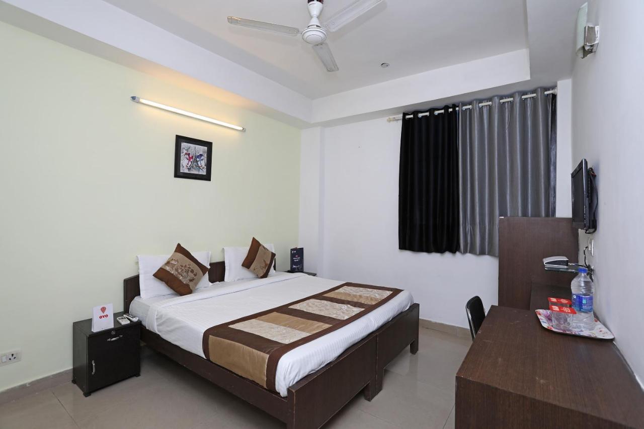 Oyo 11392 The Hotel Grand Hospitality 노이다 외부 사진