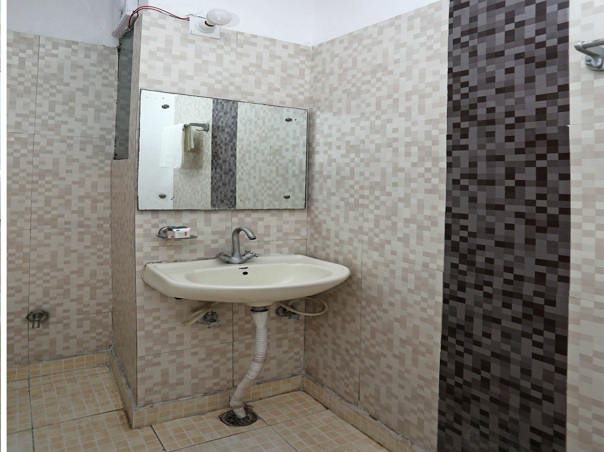 Oyo 11392 The Hotel Grand Hospitality 노이다 외부 사진